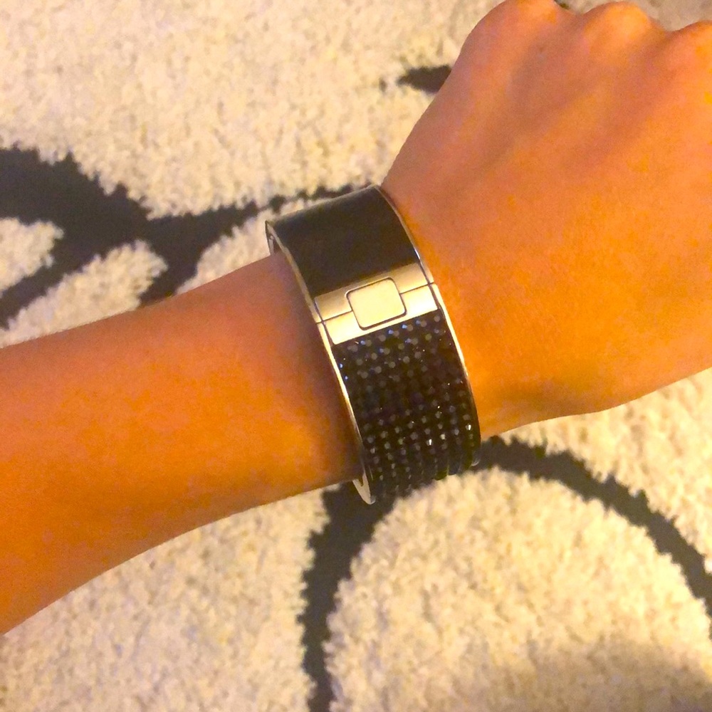 Swarovski black crystal cuff 🖤✨